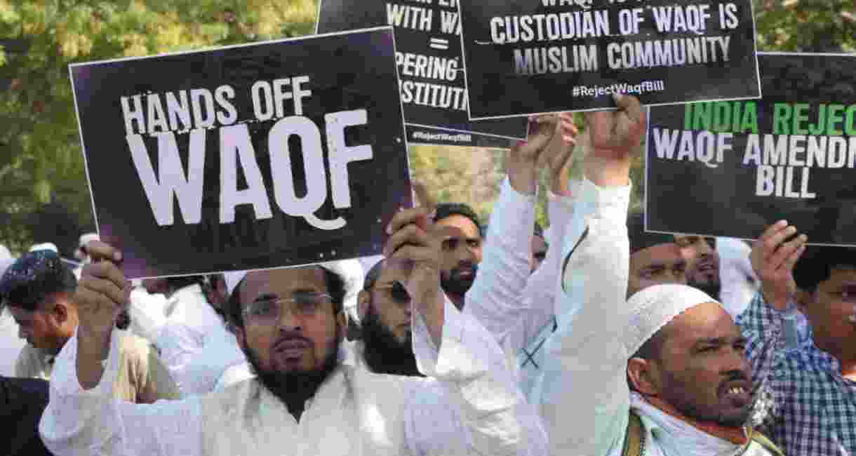 Waqf issue takes centrestage during Eid prayers in Karnataka