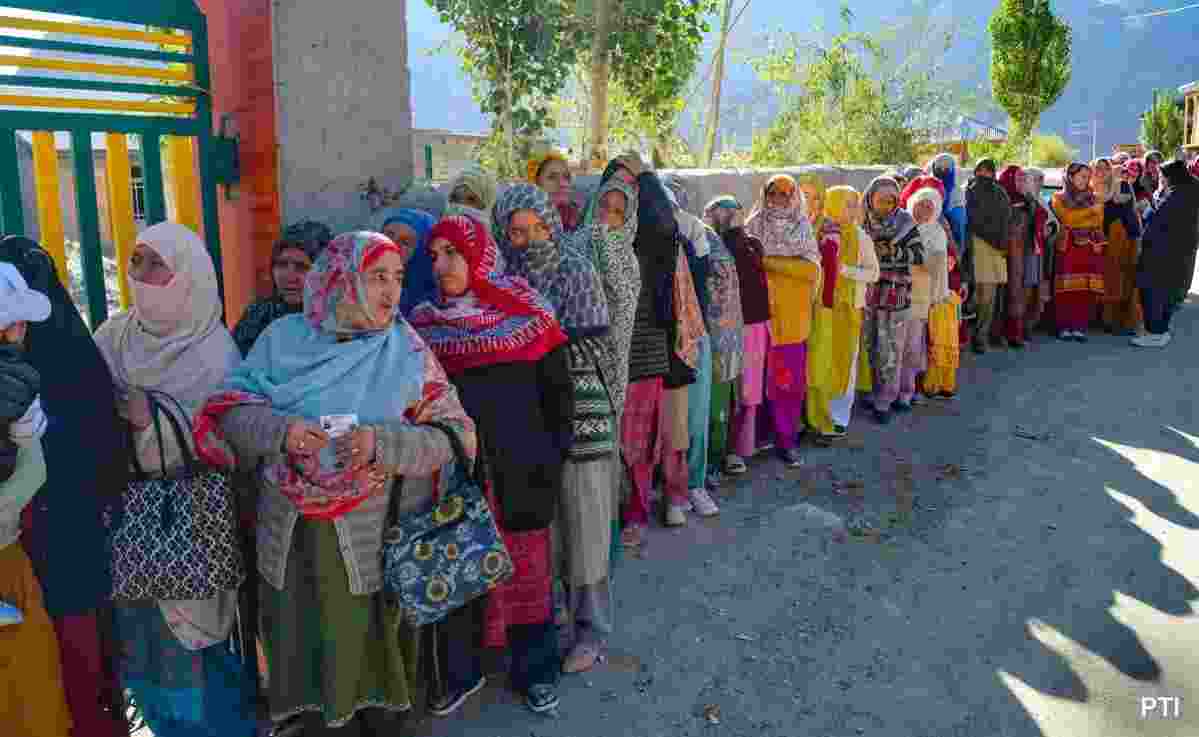The lone Ladakh Lok Sabha seat has Leh, a Buddhist-dominated district with 88,877 voters and Kargil, with 95,926 voters who are predominantly Shia Muslim. The lone Ladakh Lok Sabha seat has Leh, a Buddhist-dominated district with 88,877 voters and Kargil, with 95,926 voters who are predominantly Shia Muslim.