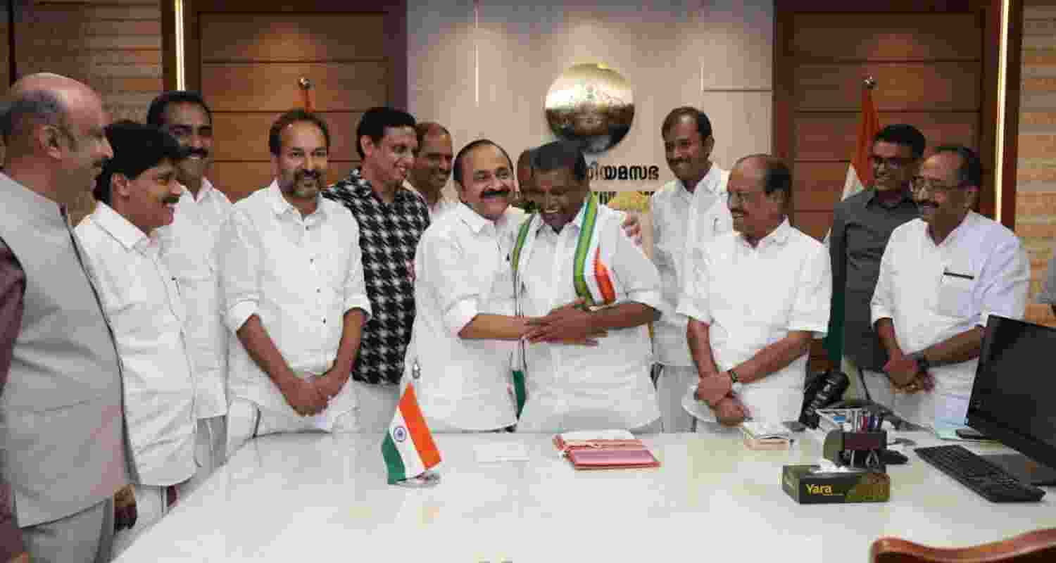 Thiruvanchoor Radhakrishnan elected as Kerala Assembly Speaker Thiruvanchoor Radhakrishnan elected as Kerala Assembly Speaker