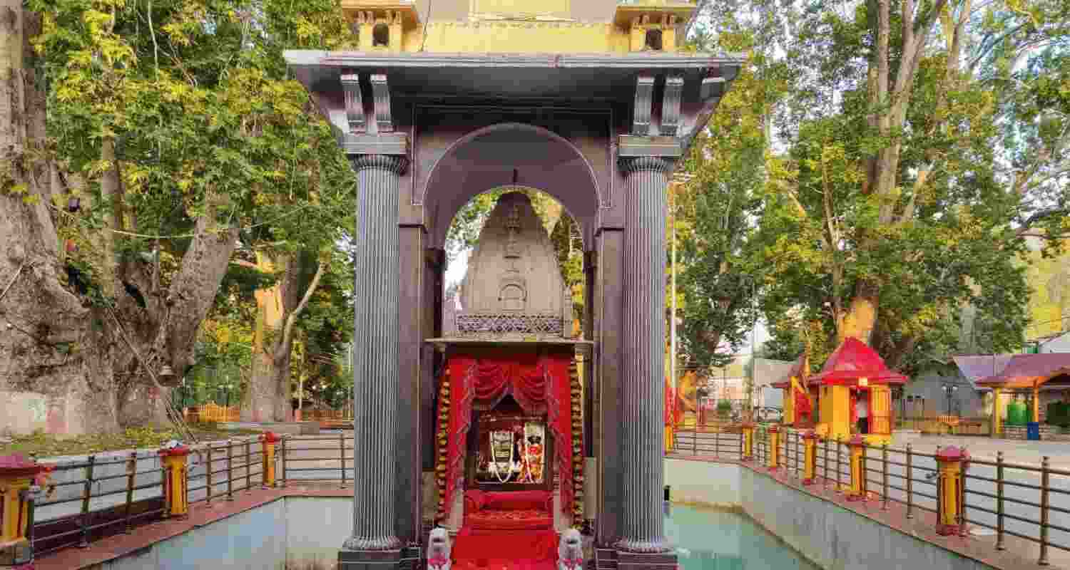 More than 9,000 pilgrims, mostly Kashmiri Pandits, left Jammu for the annual Kheer Bhawani Mela in Ganderbal amid tight security.