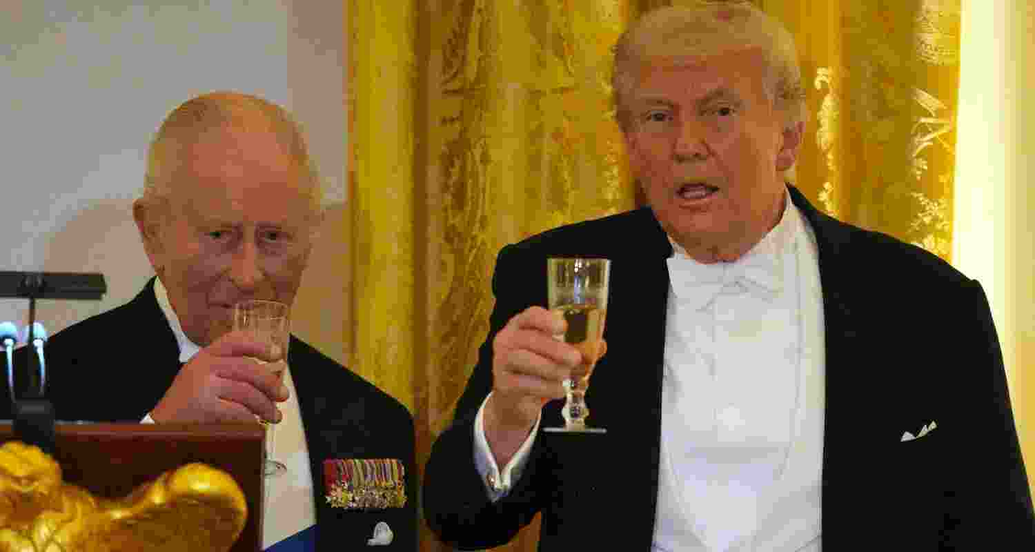Britain's King Charles III toasts with Britain's King Charles III during a State Dinner with first lady Melania Trump and Queen Camilla in the East Room of the White House State Dinner Tuesday, April 28, 2026, in Washington.