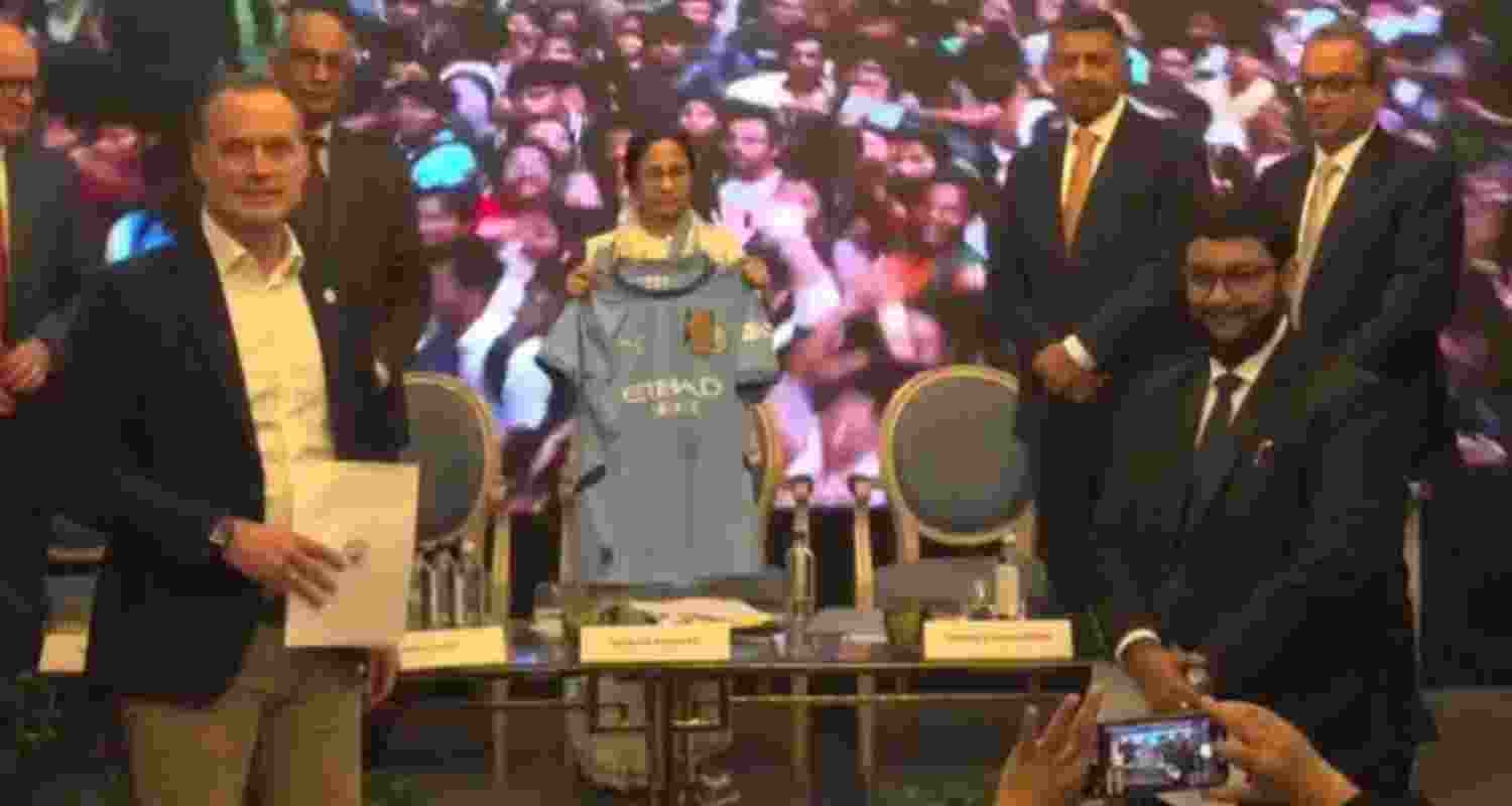 Mamata signs MoU for Manchester City’s academy in India