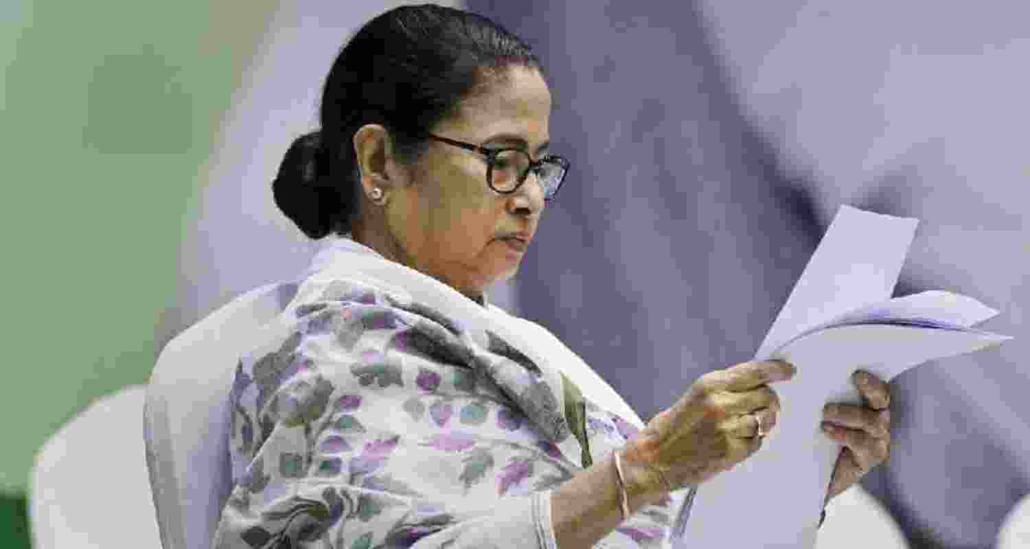 Mamata arrives in Darjeeling ahead of by-polls