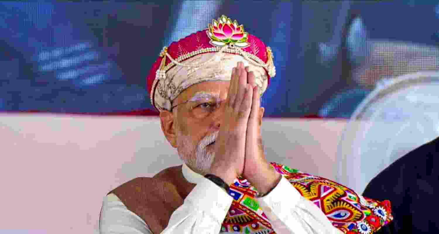 PM Narendra Modi addressing a public rally at Dhar in Madhya Pradesh.