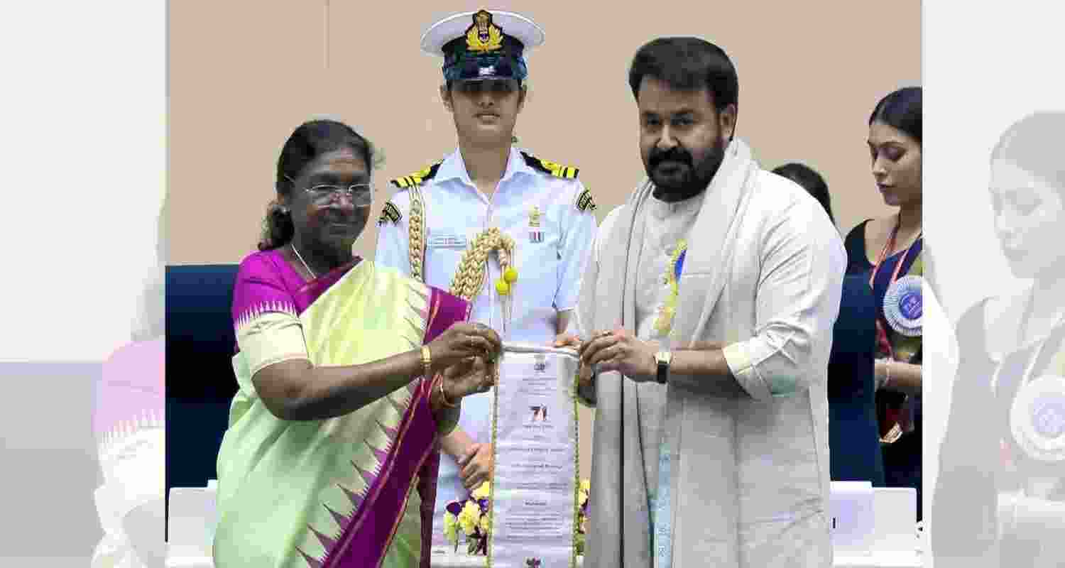 71st National Awards: Mohanlal gets standing ovation as he receives Dadasaheb Phalke Award from President Droupadi Murmu