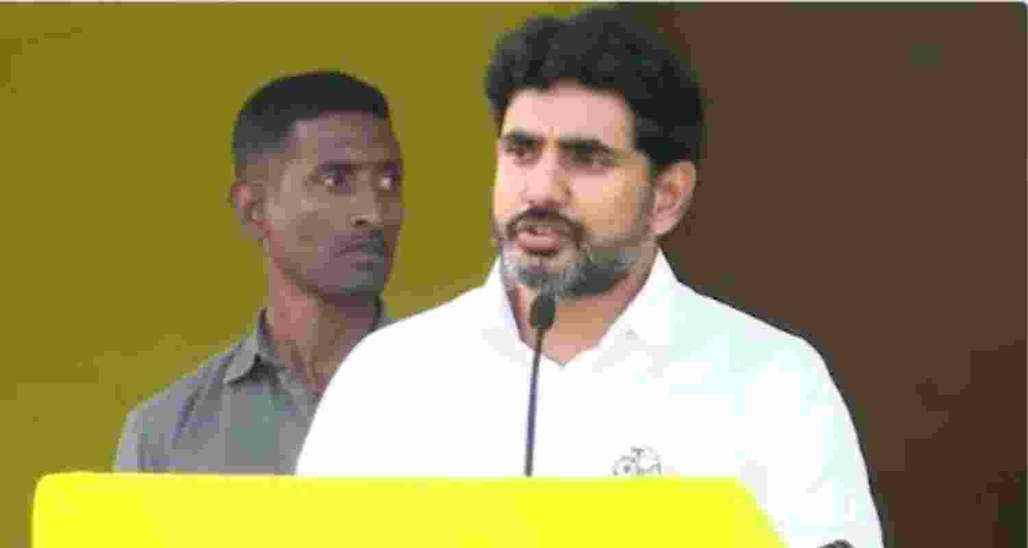 Nara Lokesh tries to woo IT firms amid K'taka job quota row Nara Lokesh tries to woo IT firms amid K'taka job quota row