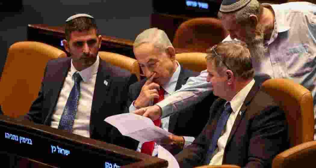 Israeli Prime Minister Benjamin Netanyahu in the Knesset during a parliamentary session in Jerusalem. [File: Ronen Zvulun/Reuters]