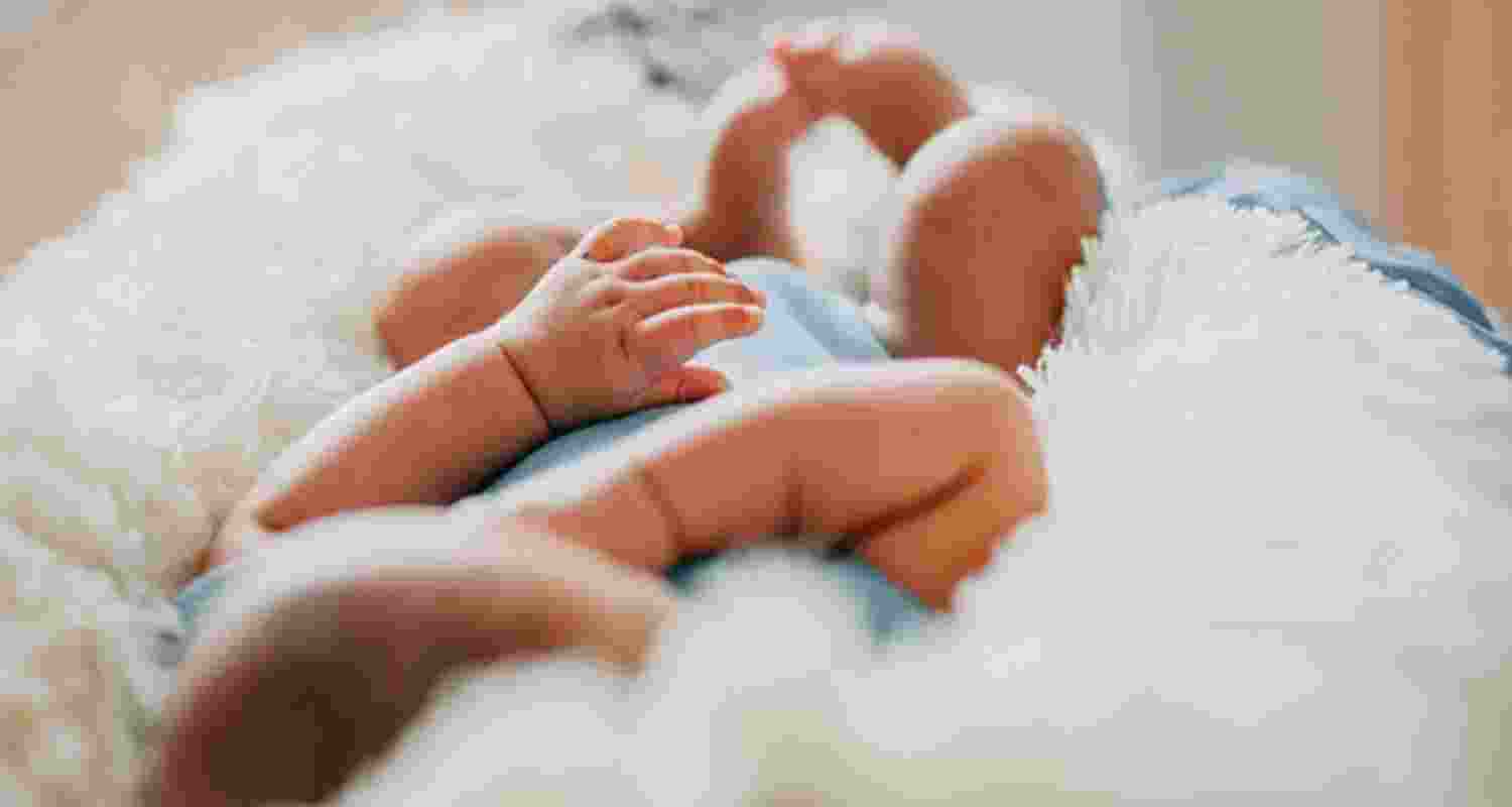 Couple sells newborn for ₹1 lakh