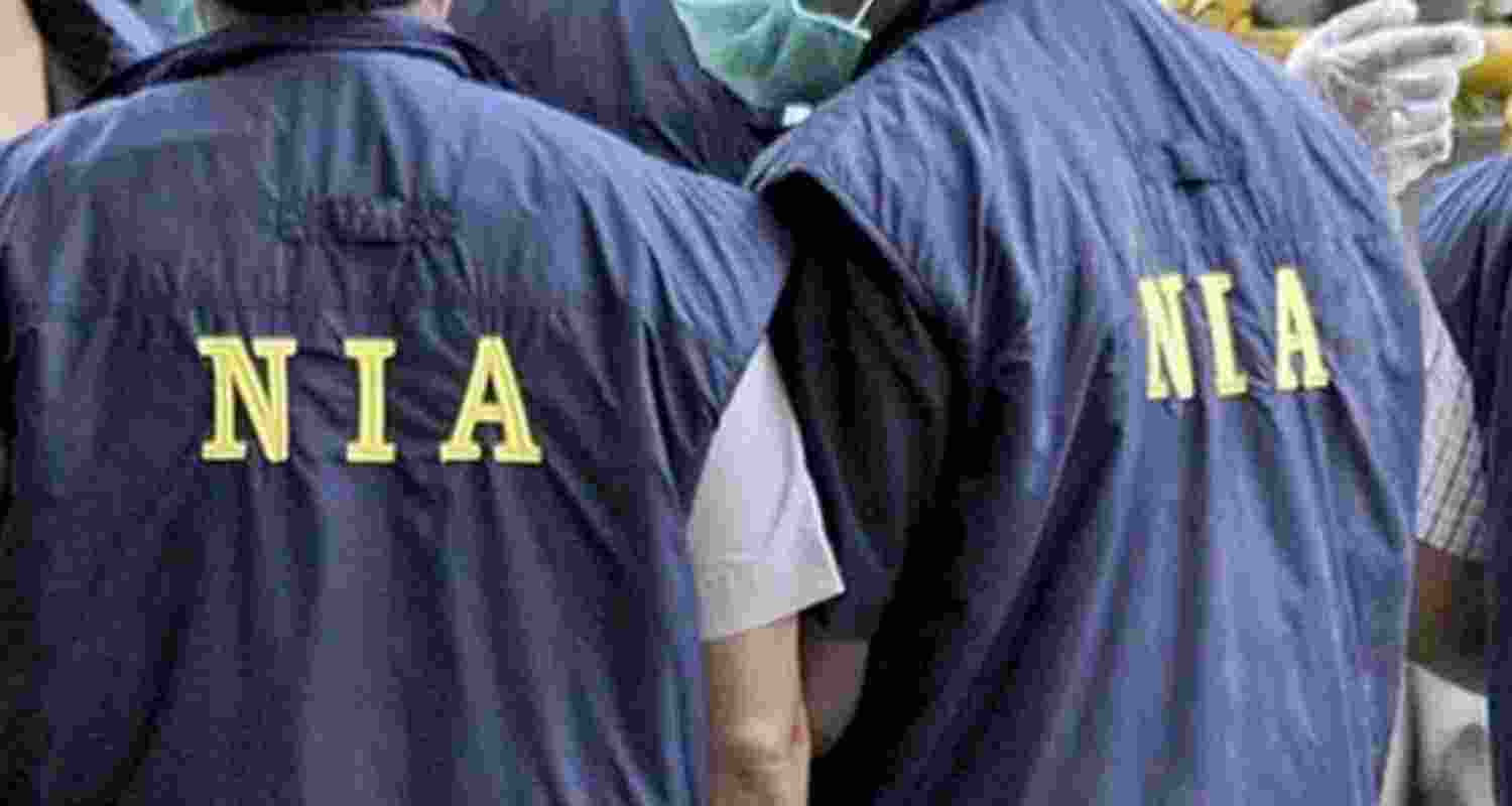 NIA arrests Kolkata man in suspected Pakistan-linked espionage case as agencies probe a wider cross-border spy network across India. NIA arrests Kolkata man in suspected Pakistan-linked espionage case as agencies probe a wider cross-border spy network across India.