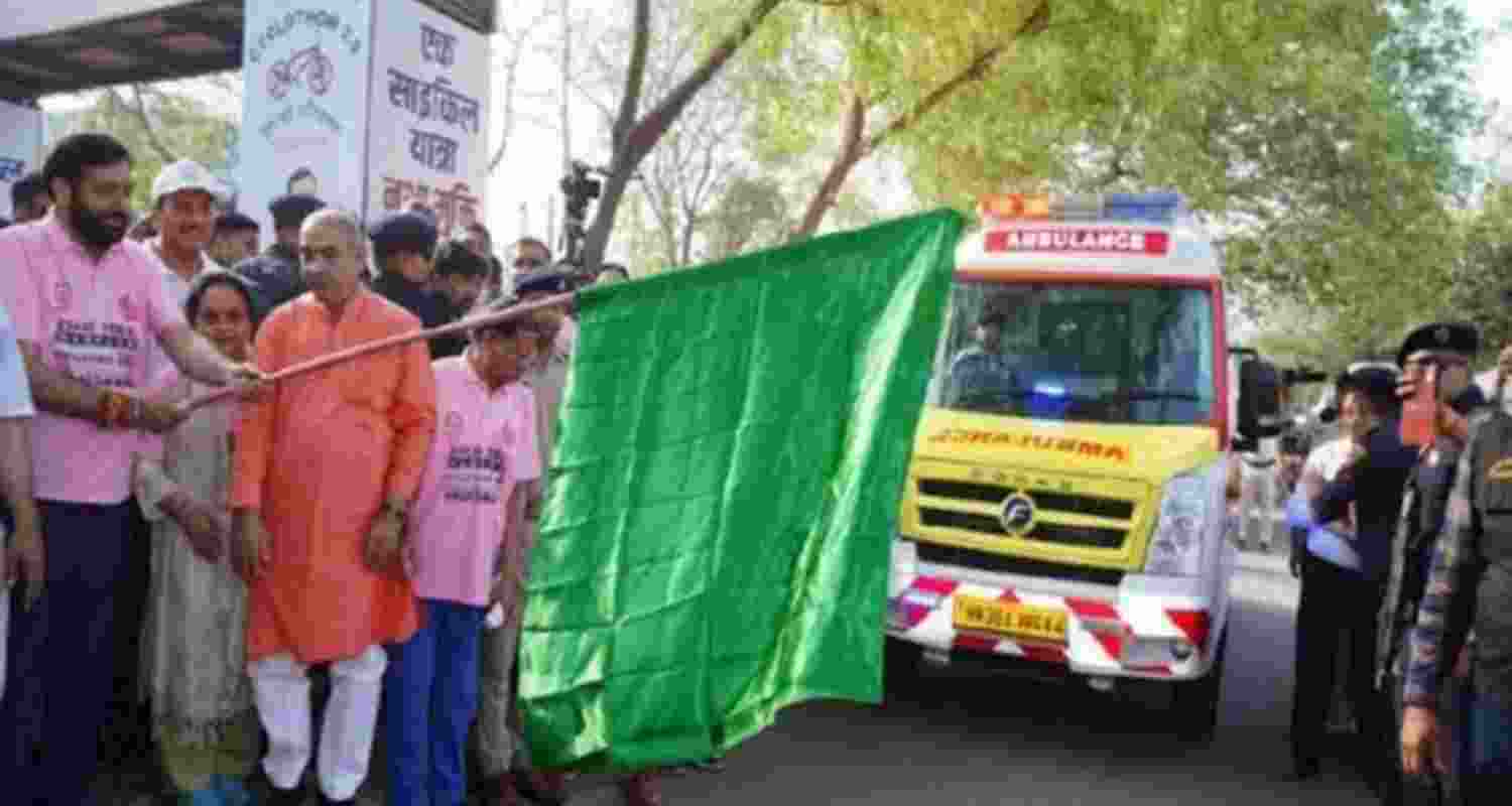 ALS ambulance donated by BPTP group to Faridabad Hospital.