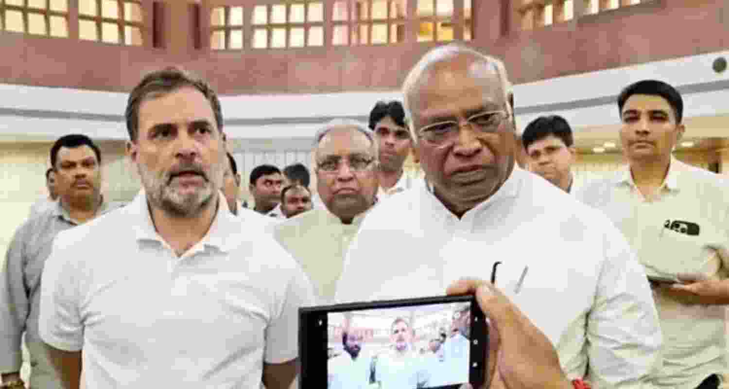 Cong disassociates from 'remarks' of leaders on attack Cong disassociates from 'remarks' of leaders on attack