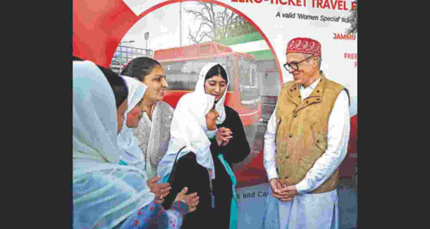 J&K govt to issue e-passes for free travel of women in 2 cities J&K govt to issue e-passes for free travel of women in 2 cities