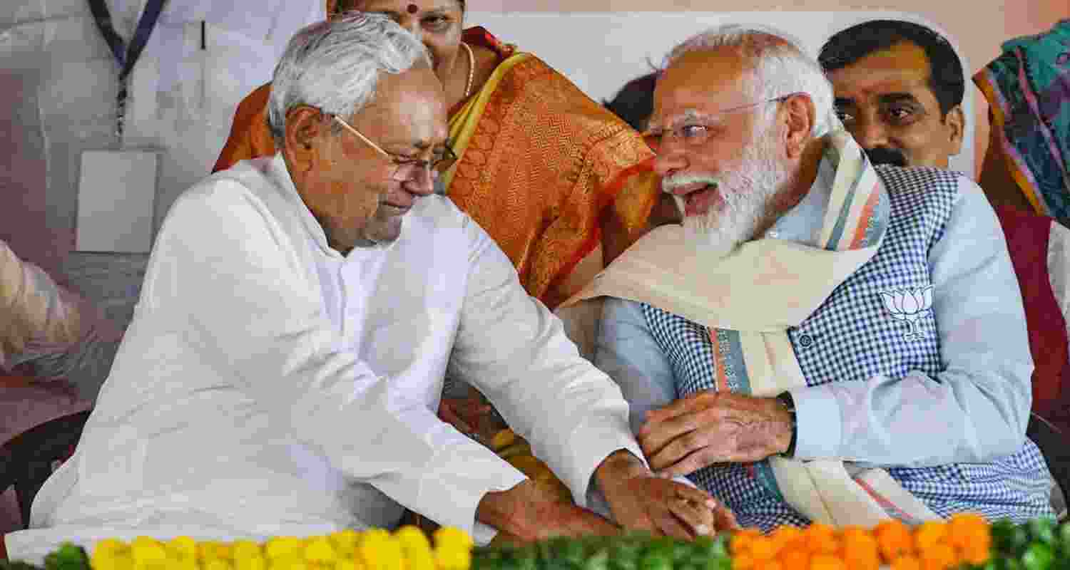 CM Nitish lauds PM Modi for caste census