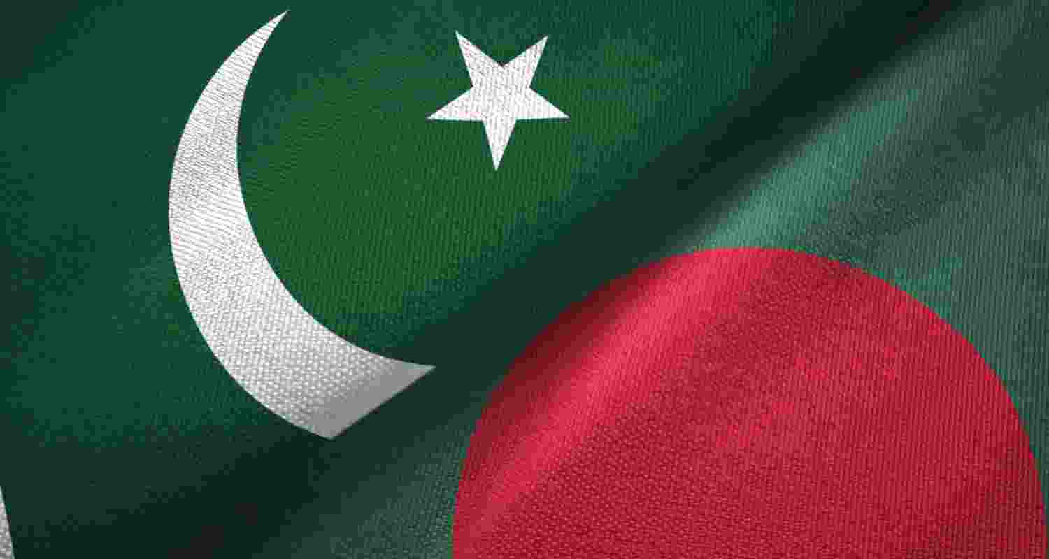 Pakistan reportedly proposed a joint military command with Bangladesh during defence talks in Dhaka, alongside discussions on training and strategic cooperation.