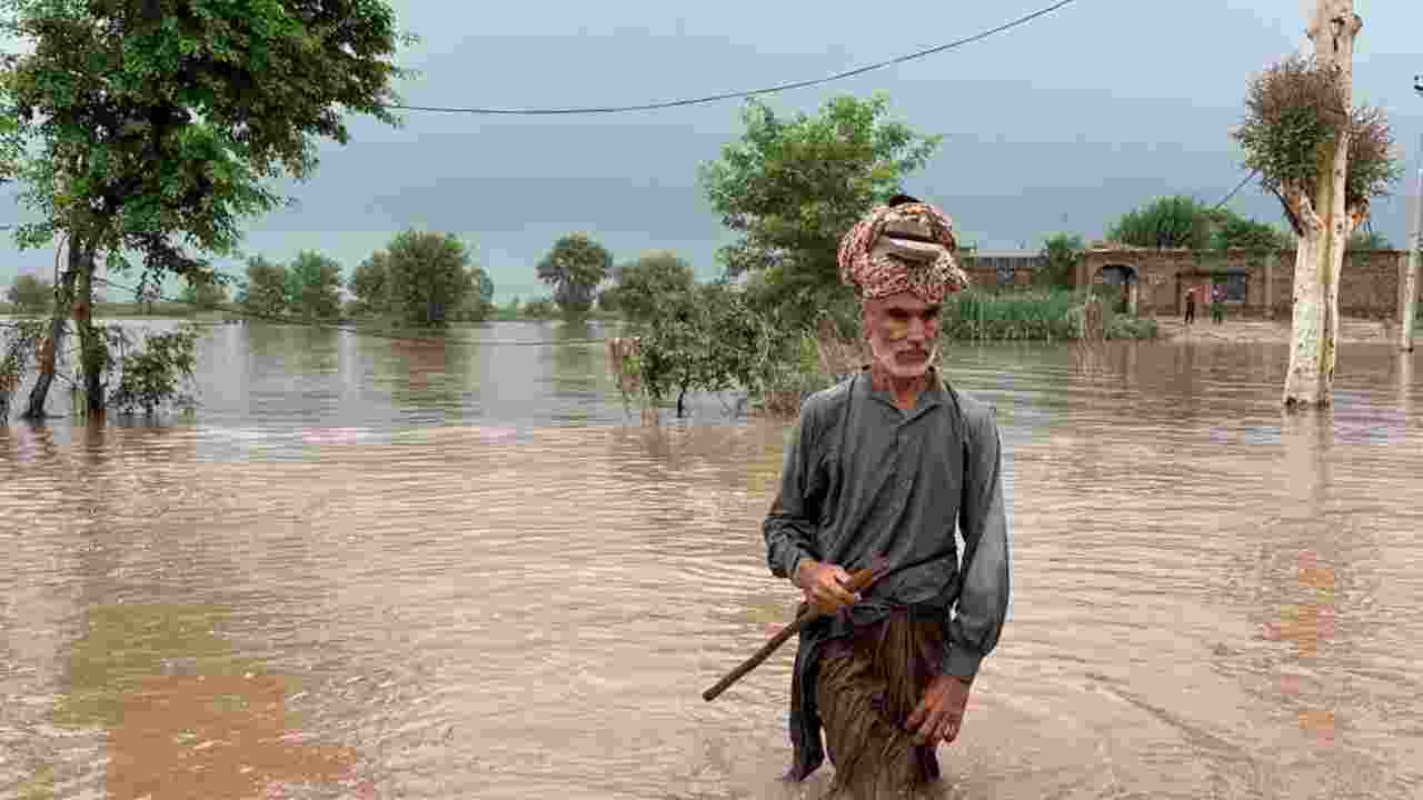 Monsoon, not India, to blame for Pakistan floods, say experts