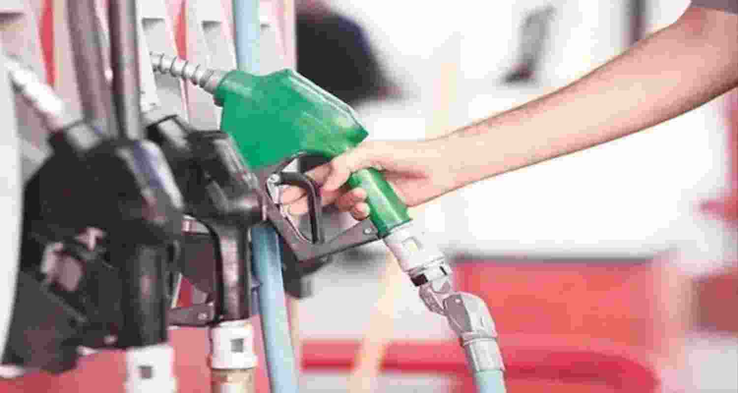 Govt caps diesel sale at 200 litres per vehicle daily