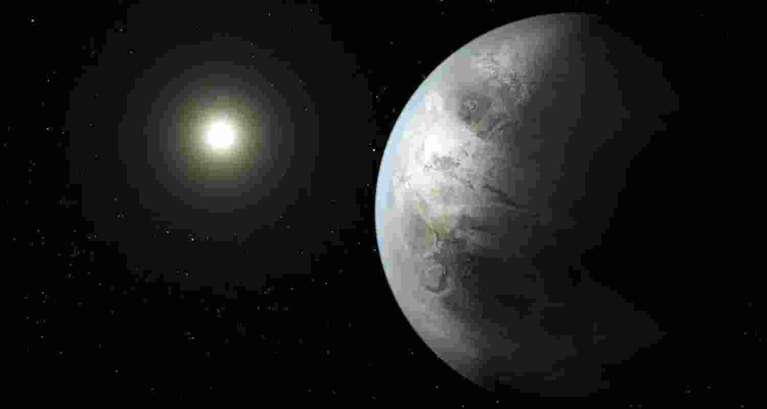 Hunting for alien life in deep space