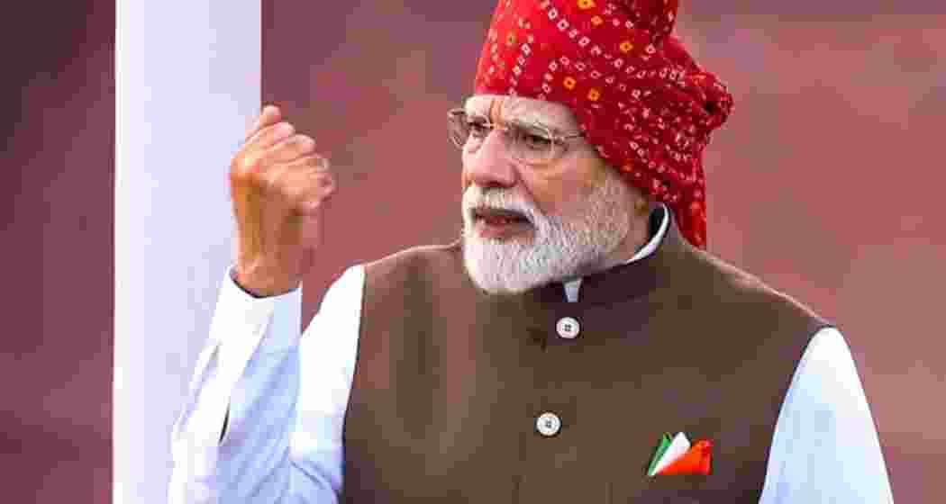 Prime Minister Narendra Modi during his Independence Day address at the Red Fort, wearing a traditional bandhej turban and tricolour pocket square. Prime Minister Narendra Modi during his Independence Day address at the Red Fort, wearing a traditional bandhej turban and tricolour pocket square.