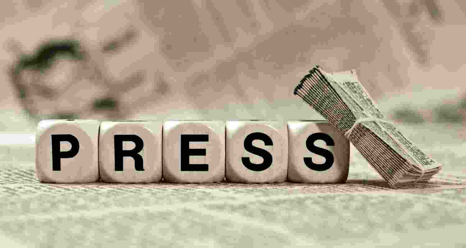 Police misbehave with Telugu woman journalist