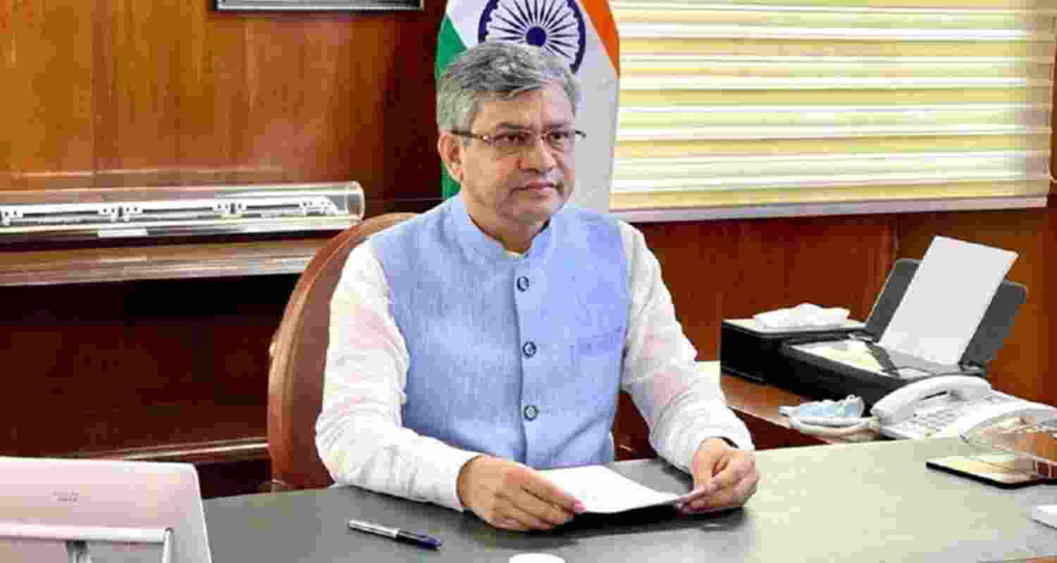 Vaishnaw blames Karnataka govt for Bengaluru metro fare hike