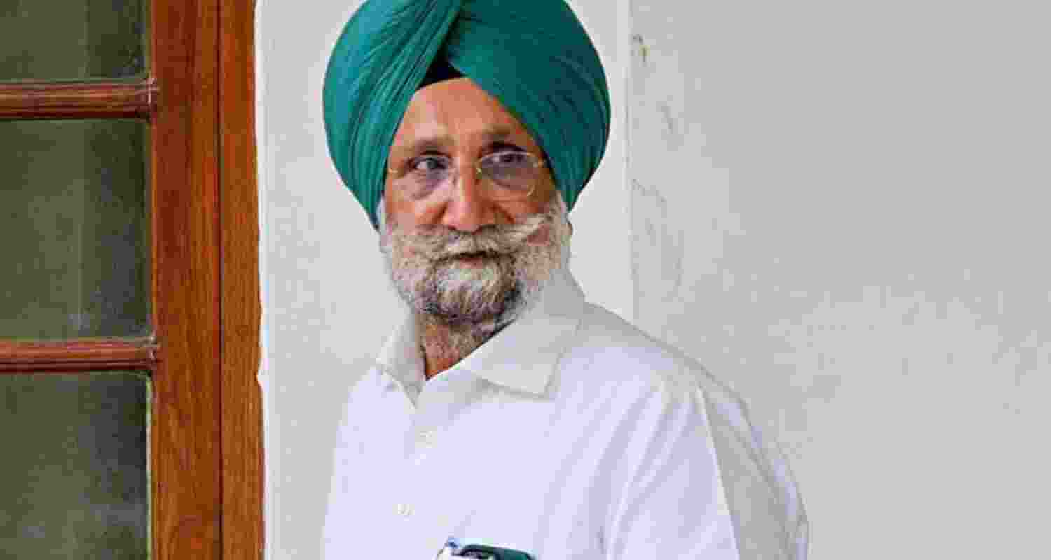 Randhawa seeks SAD poll freeze; party slams Congress MP