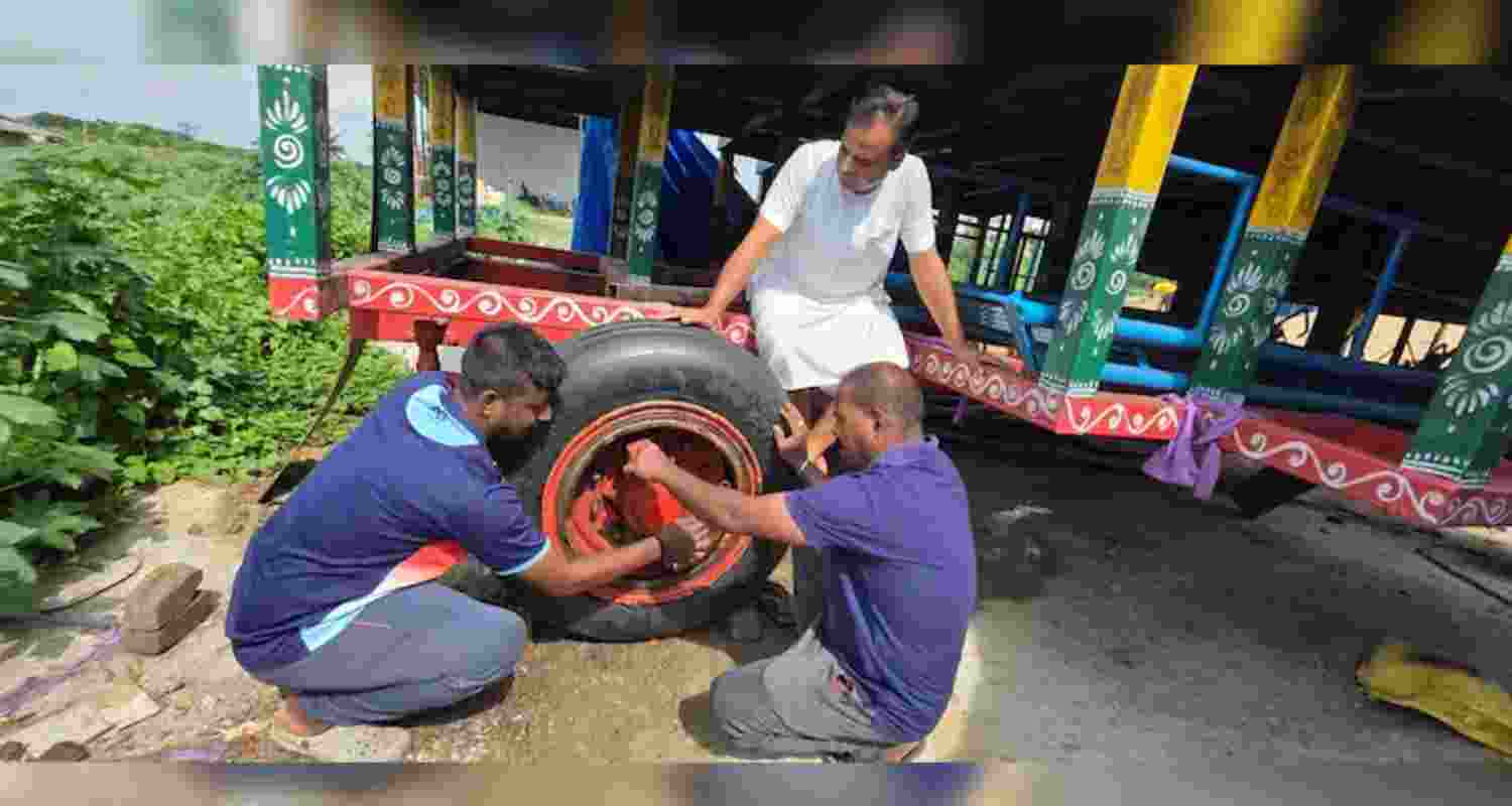The new tires from MRF were delivered a month back and fitted on to the chariot.