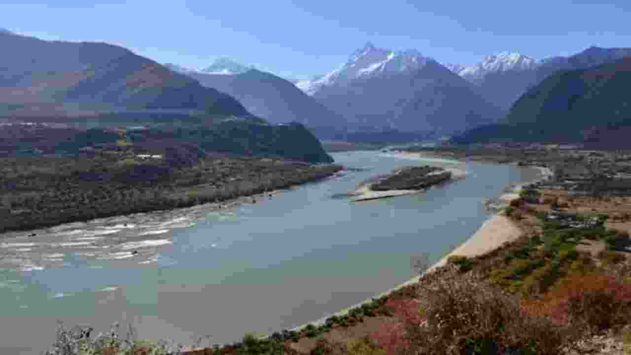 The proposed dam will span the Yarlung Tsangpo Grand Canyon, the world’s deepest.