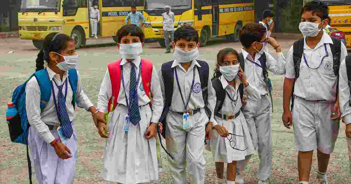 Delhi govt directs schools to shift from hybrid to online mode