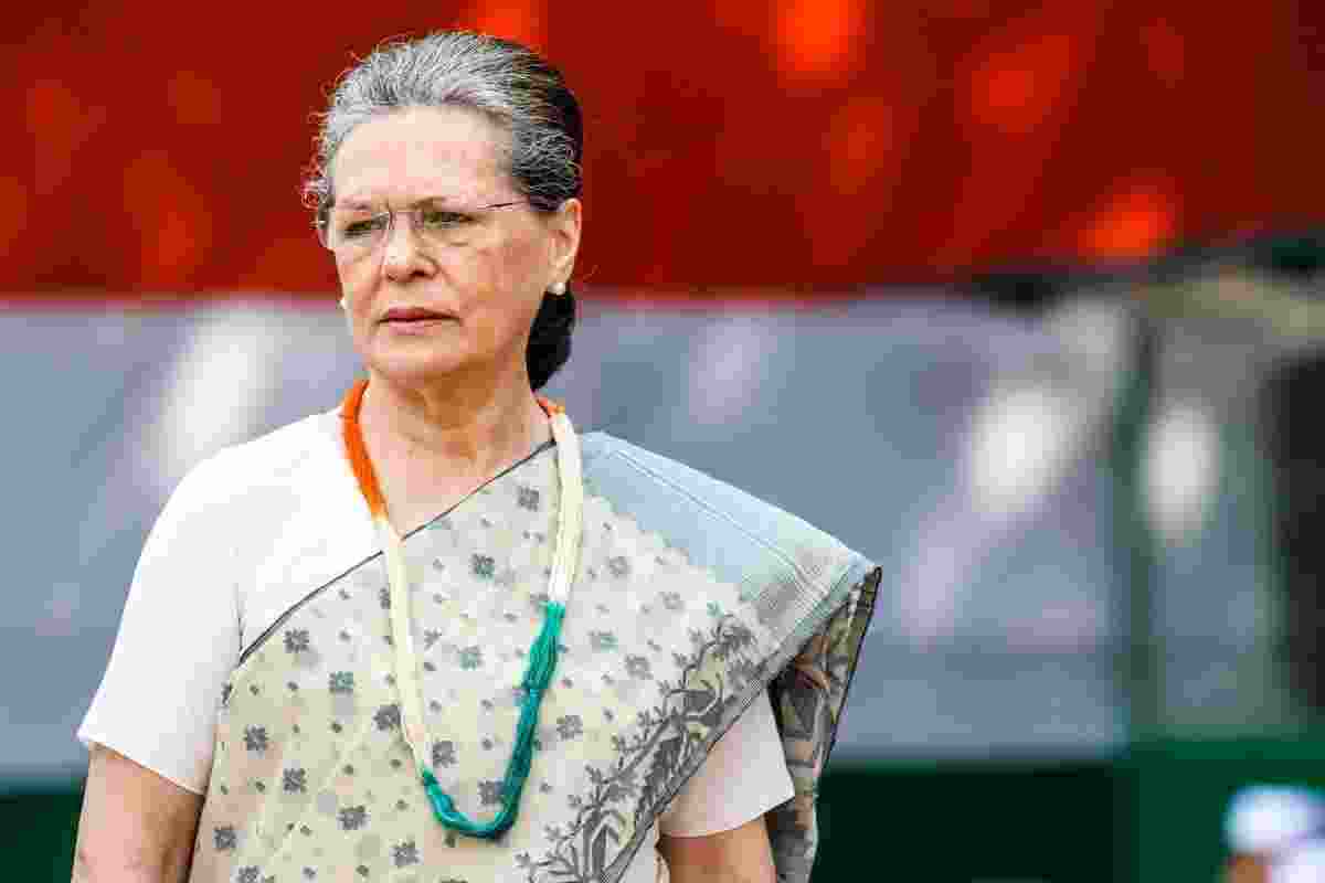 Delhi court notice to Sonia on plea for FIR over voter list row