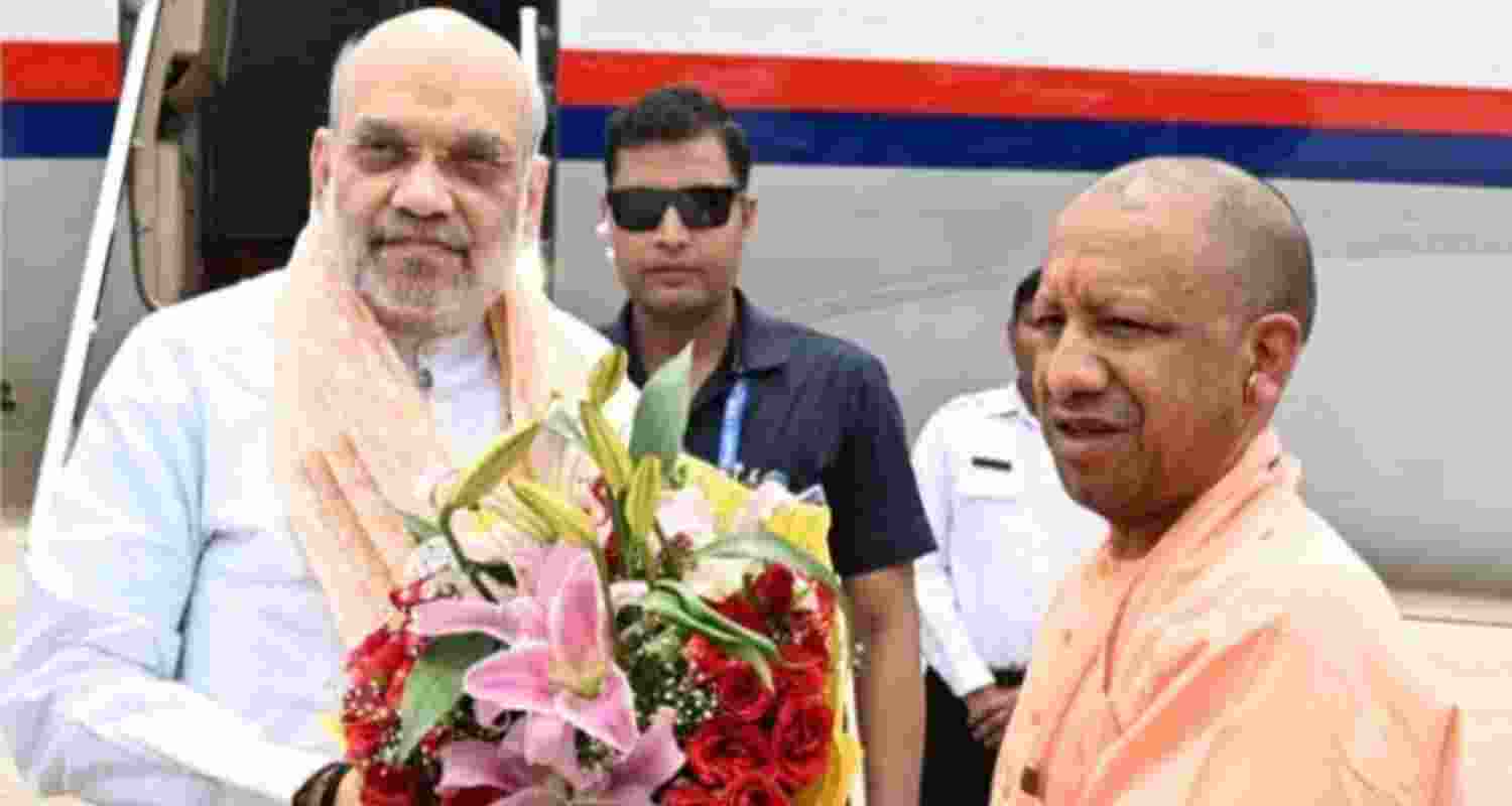 Amit Shah hands over job letters to newly-recruited UP Police constables in Lucknow