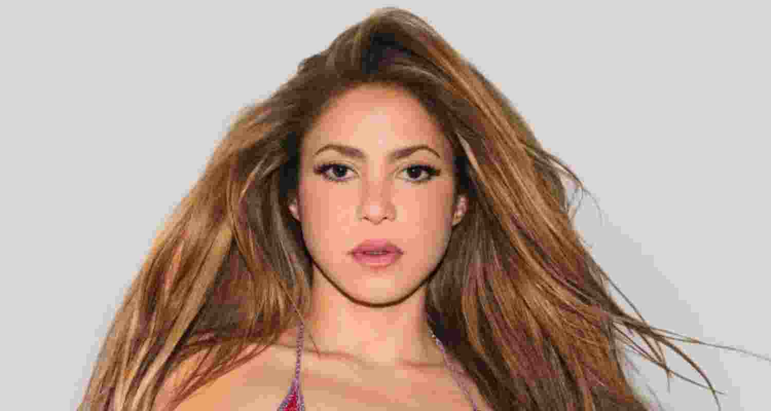 Shakira to rebuild 10 schools in earthquake-hit Colombia Shakira to rebuild 10 schools in earthquake-hit Colombia