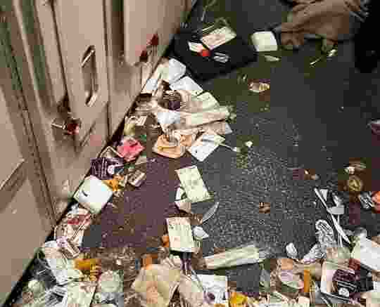 The aircraft, a Boeing 777-300ER, was on its way to Singapore from London when it made an emergency landing at Suvarnabhumi International Airport in Bangkok. The aircraft, a Boeing 777-300ER, was on its way to Singapore from London when it made an emergency landing at Suvarnabhumi International Airport in Bangkok.