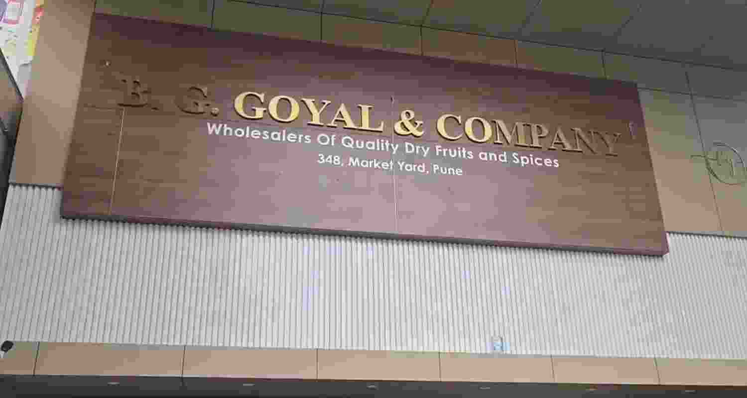 Pune FDA seized food products worth Rs 8.14 lakh from Pravin Goyal's shop over alleged violations. 
