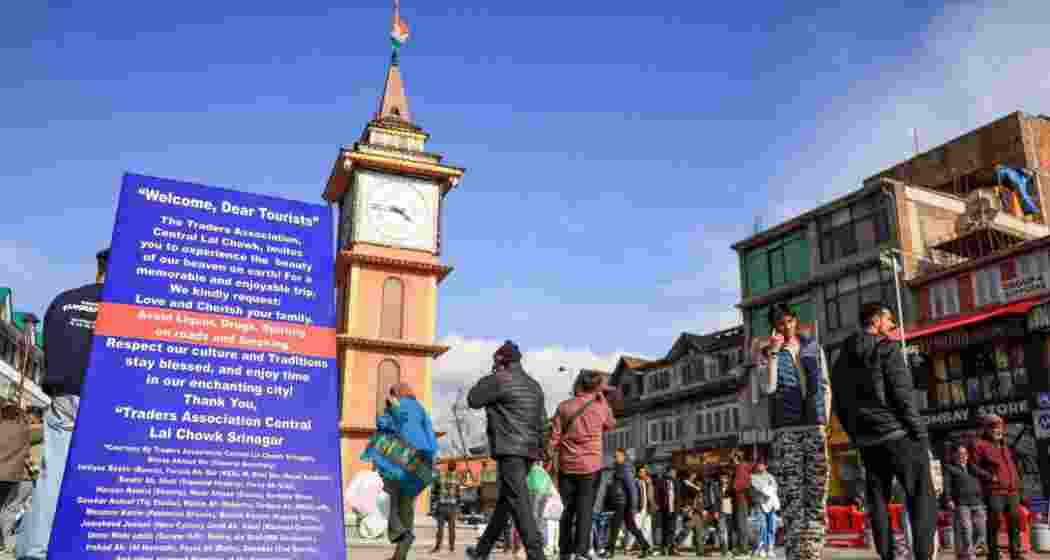 Srinagar traders display signboards in Lal Chowk urging tourists to refrain from consuming liquor and drugs.