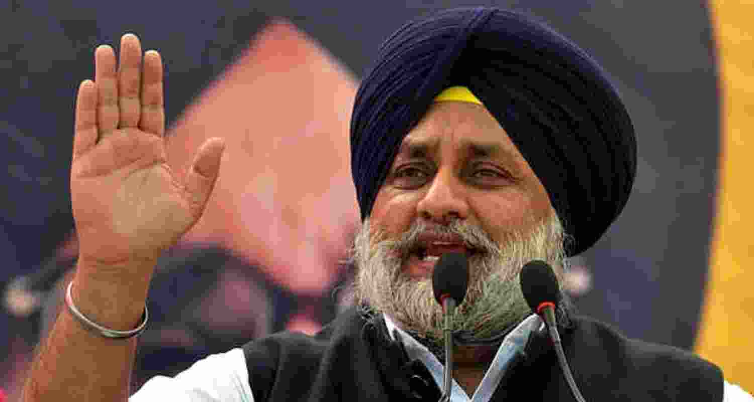 Punjab Police faces heat after attack on Sukhbir Badal Punjab Police faces heat after attack on Sukhbir Badal