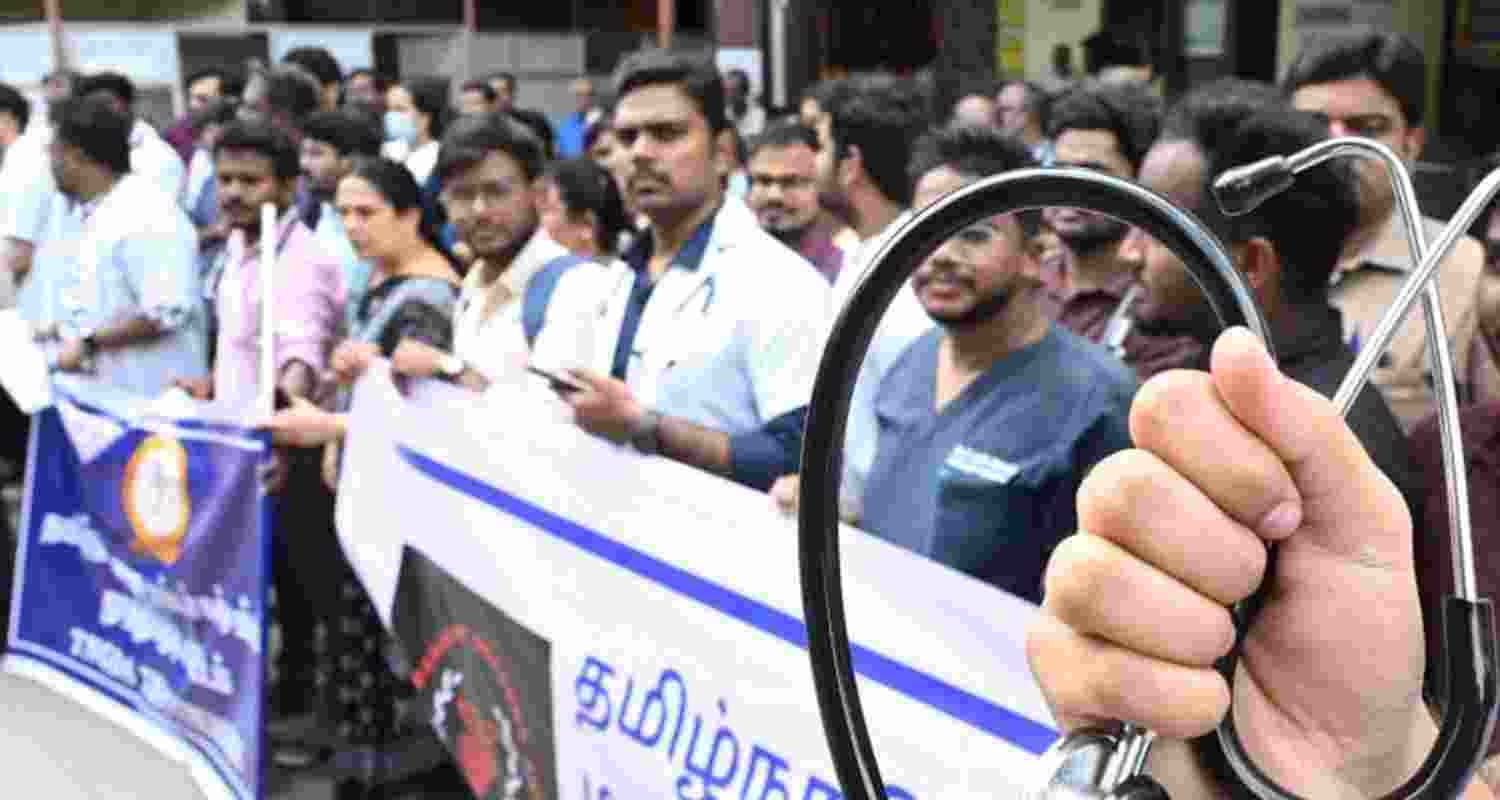 Govt docs call off strike after talks with TN Health Minister