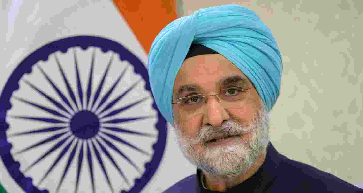 Former diplomat Taranjit Singh Sandhu sworn in as the 23rd Lieutenant Governor of Delhi at a ceremony in Lok Niwas attended by CM Rekha Gupta. Former diplomat Taranjit Singh Sandhu sworn in as the 23rd Lieutenant Governor of Delhi at a ceremony in Lok Niwas attended by CM Rekha Gupta.
