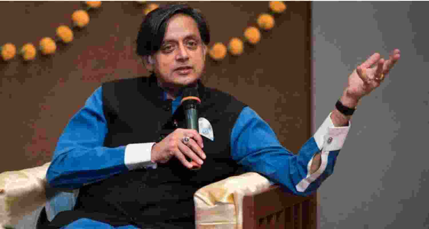 Tharoor slams K'taka's job quota bill as 'unconstitutional', 'unwise'
Tharoor slams K'taka's job quota bill as 'unconstitutional', 'unwise'