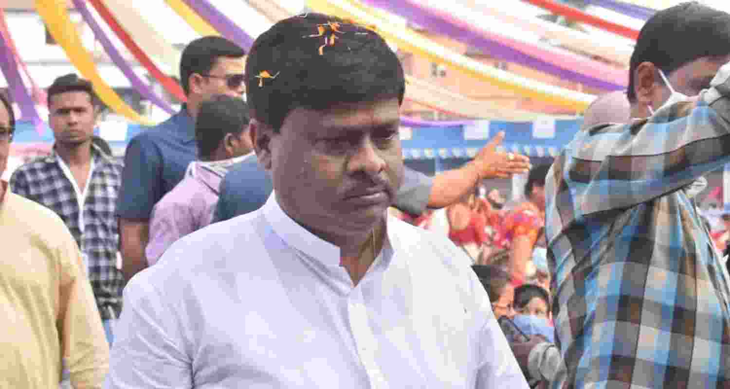 Despite being present at home when the police arrived, Dilip Mondal reportedly went missing shortly thereafter, evading capture.