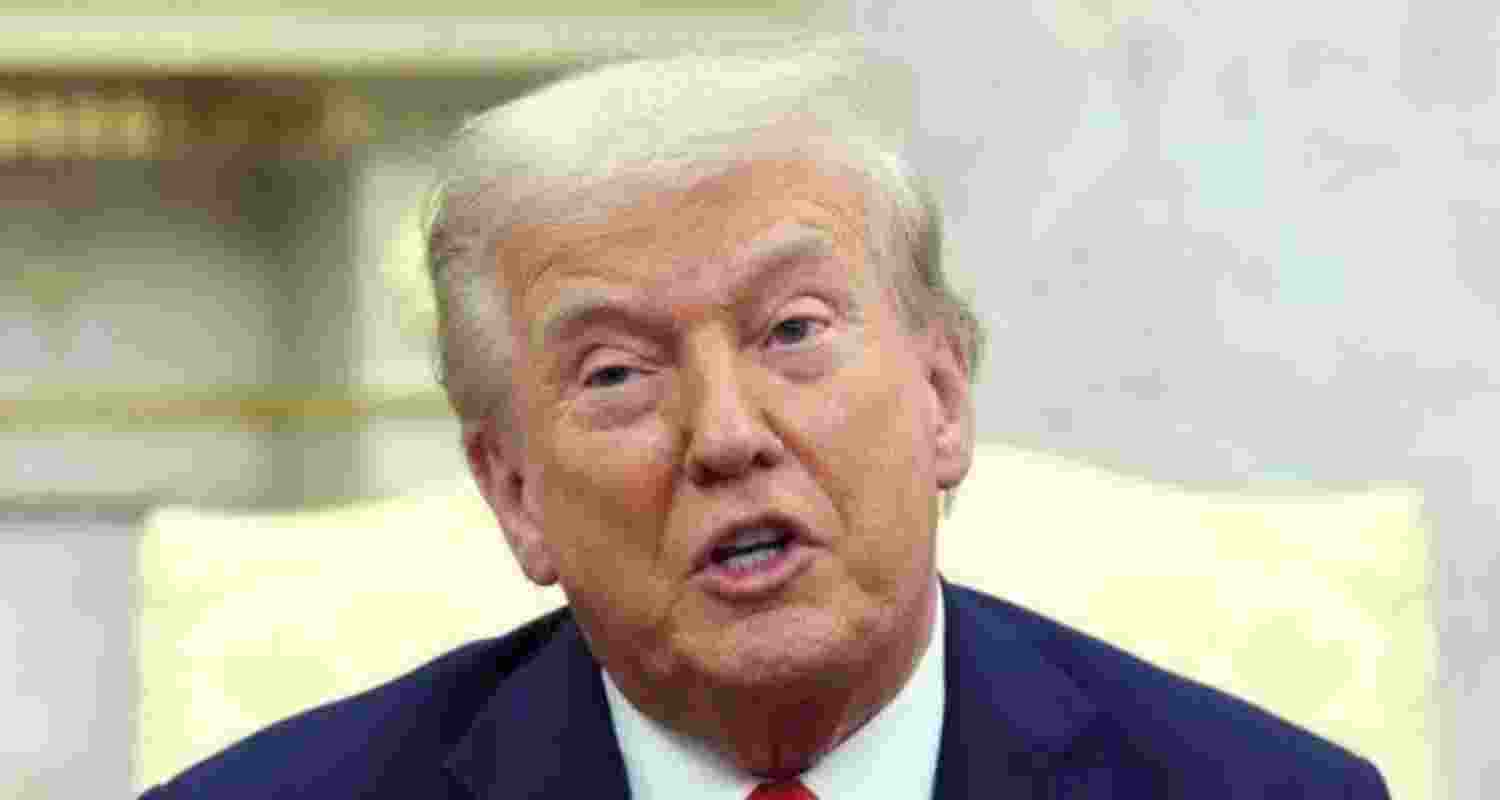 Trump posts image claiming to be “Acting President of Venezuela”