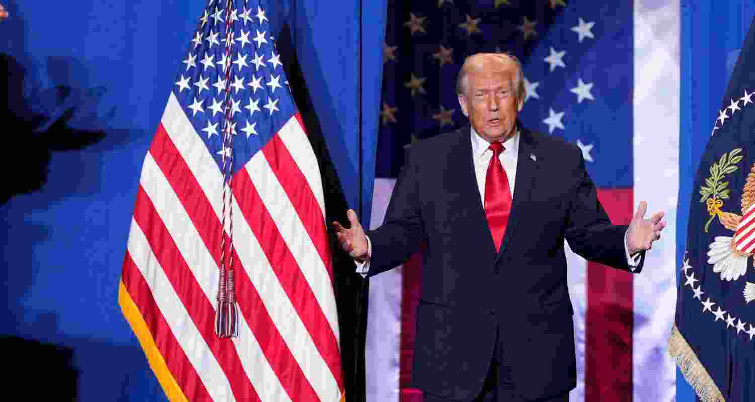 The visa can be “bought” from the visa website, trumpcard.gov, which launched Wednesday afternoon and includes a link of the official application, promising “US residency in record time.” 