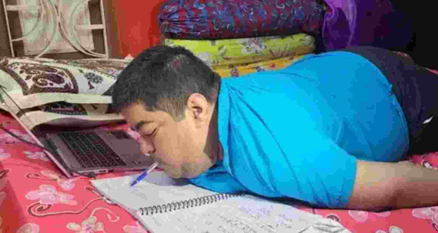 Differently-abled Tuhin aims for space scientist role