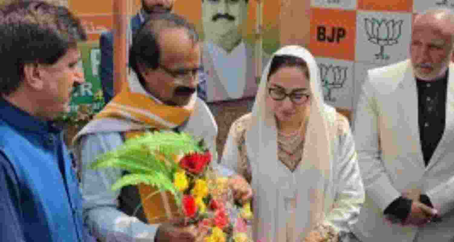 Union Minister Kurian marks BJP foundation day in Srinagar