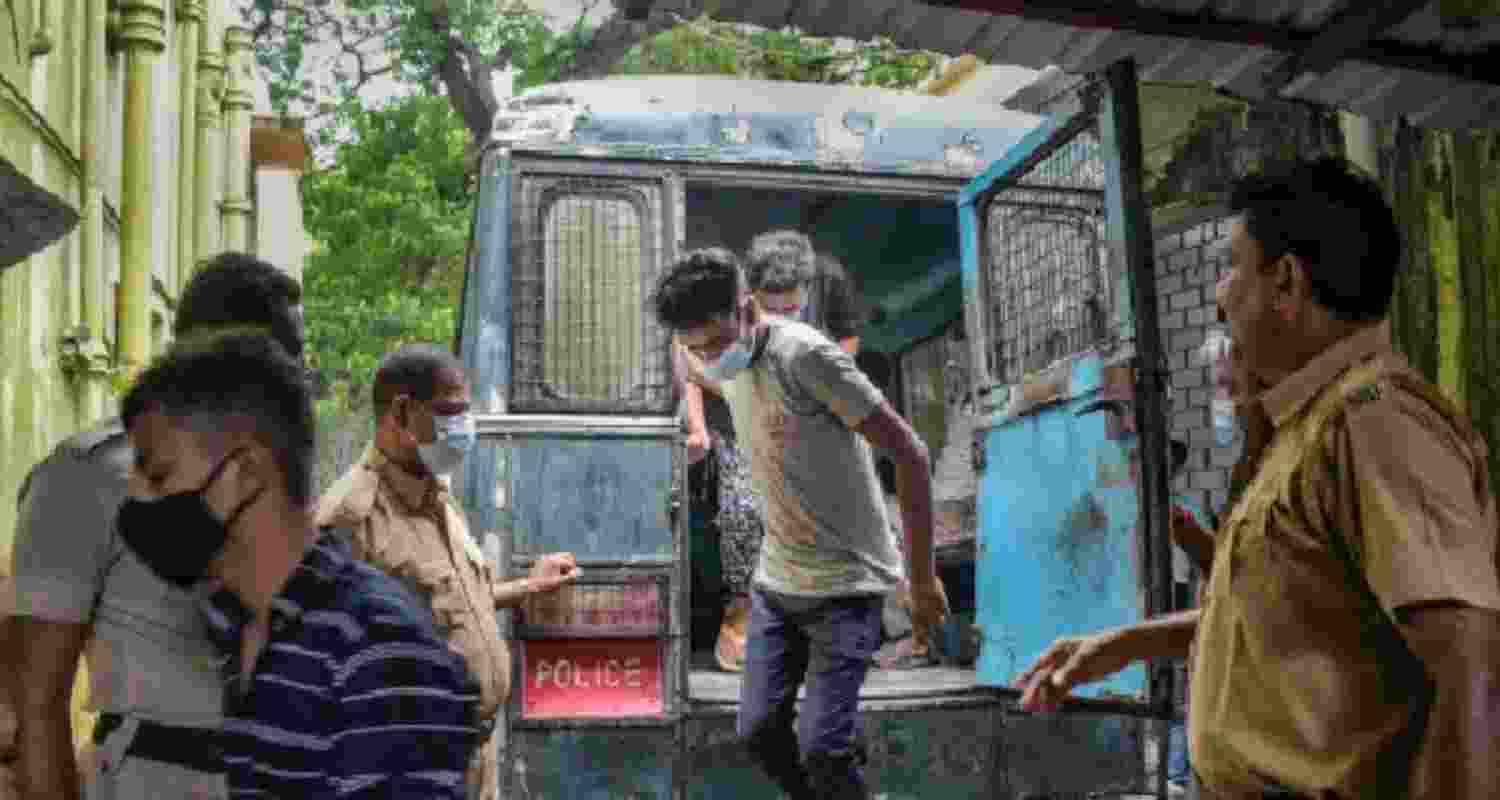 Badlapur Schools and Police Face Backlash Over Abuse Case. Badlapur Schools and Police Face Backlash Over Abuse Case.