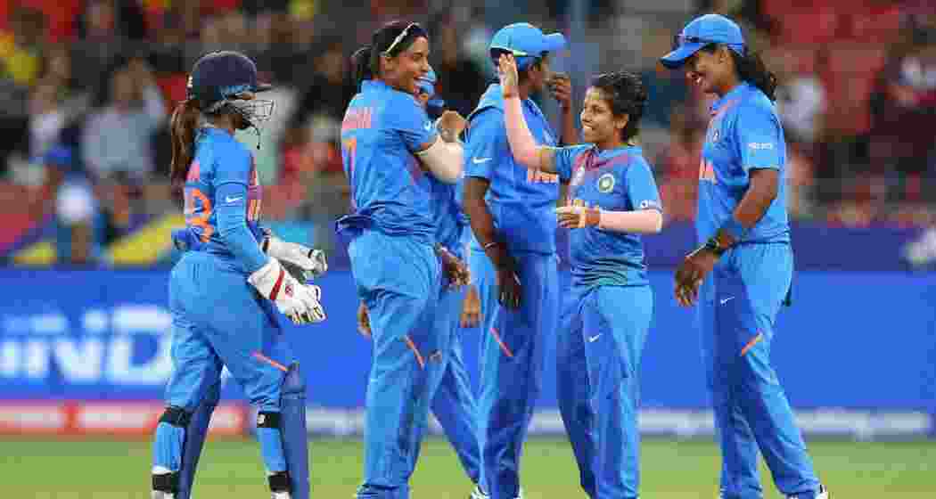 Indian women to face West Indies and South Africa in their two Women's T20 World Cup warm-up fixtures in Dubai. Indian women to face West Indies and South Africa in their two Women's T20 World Cup warm-up fixtures in Dubai.