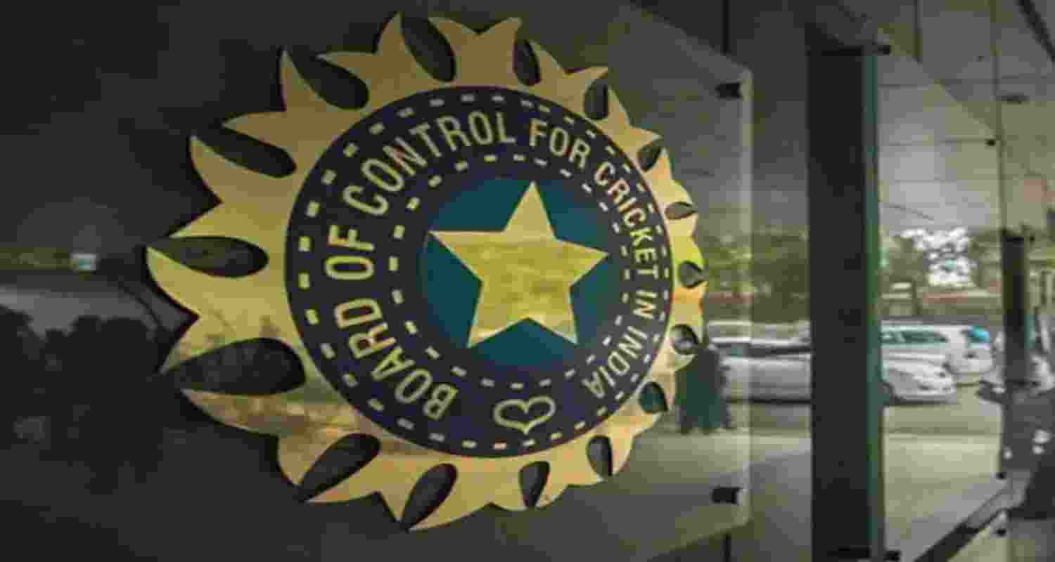 BCCI announces SGM to elect new office bearers in Mumbai.