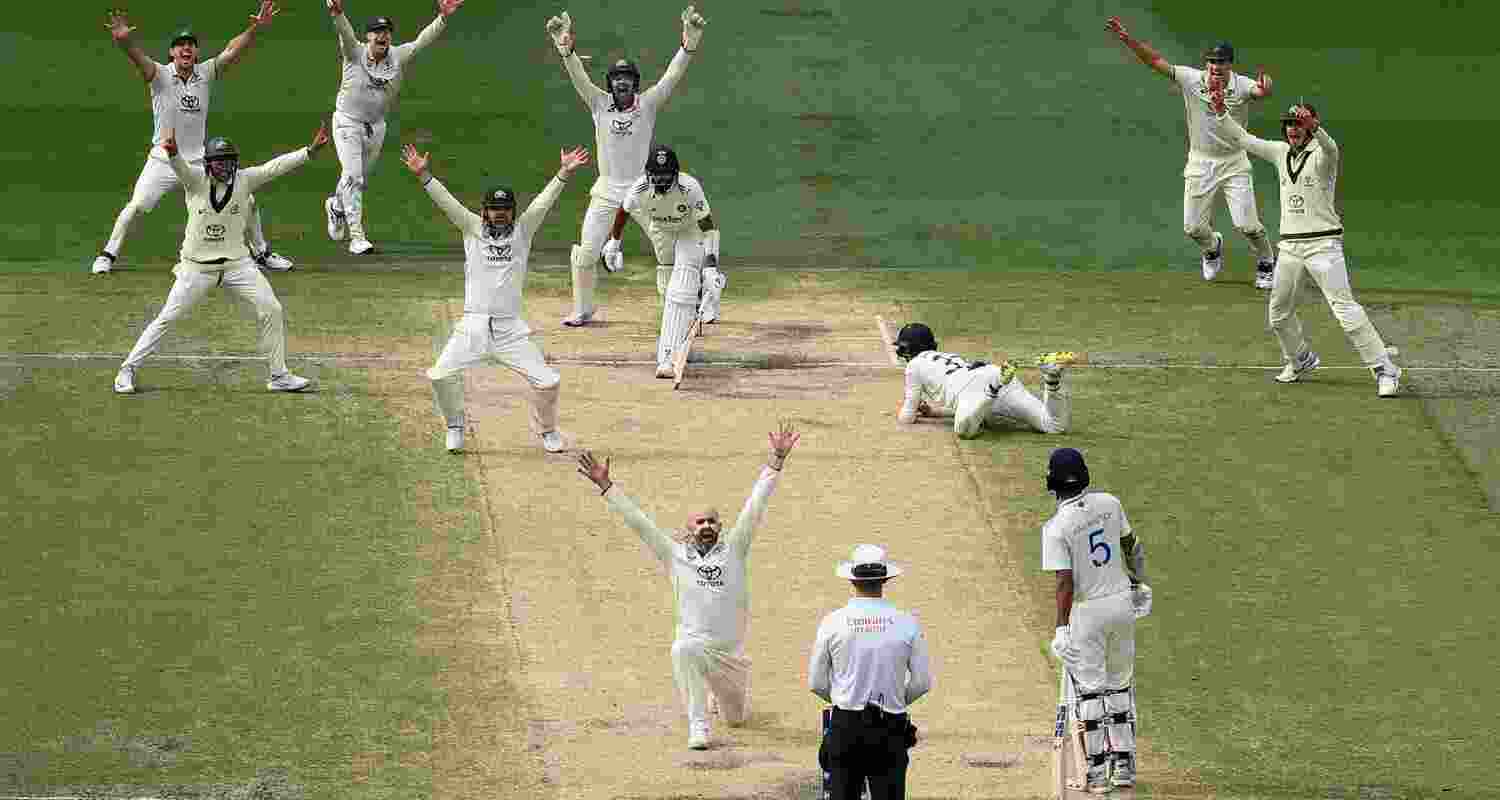 India falters as Australia takes 2-1 lead in Test series. Image - Time When Last Indian Wicket Fell - ICC X.