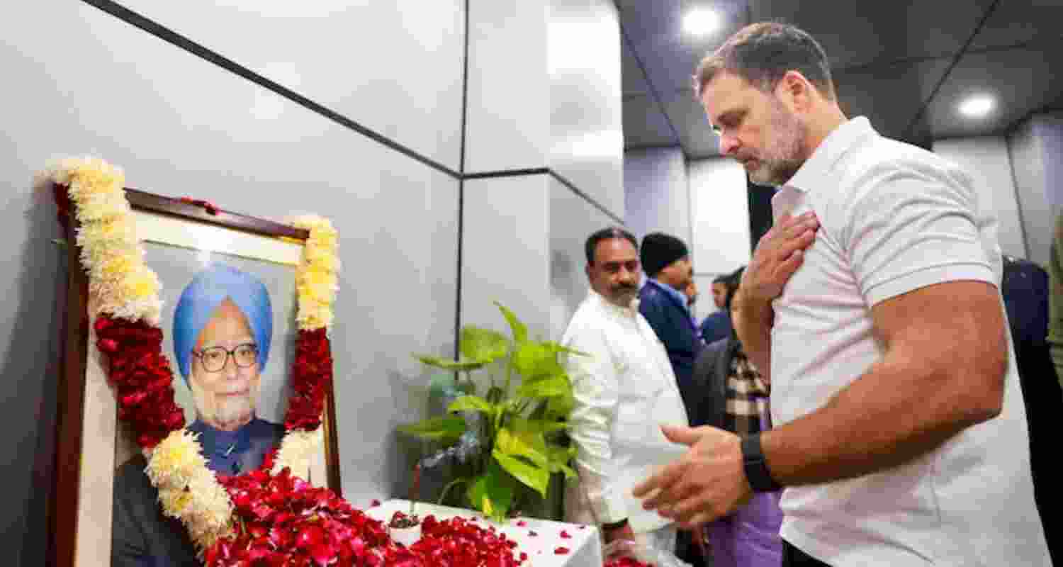 Congress says absence at Manmohan Singhs ashes immersion was to respect privacy. Congress says absence at Manmohan Singhs ashes immersion was to respect privacy.