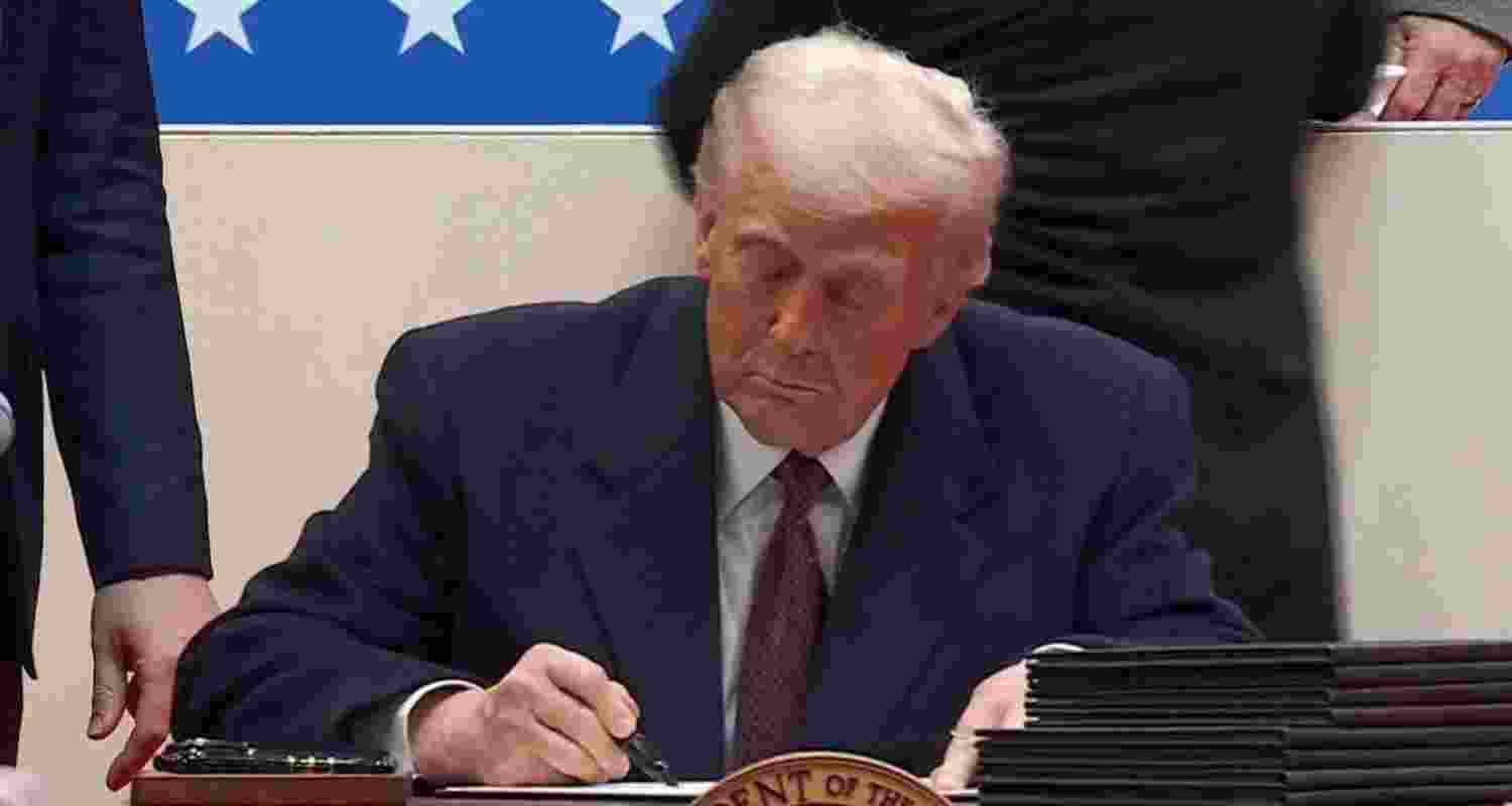 Trump withdraws US from Paris Climate Agreement again