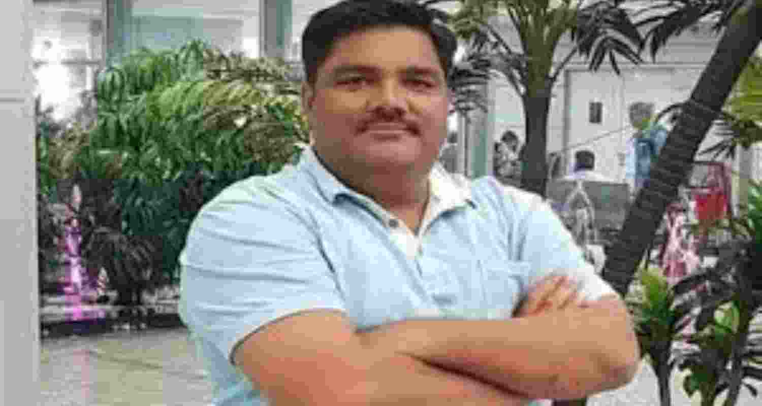 SC permits Tahir Hussain campaign with strict conditions. SC permits Tahir Hussain campaign with strict conditions.